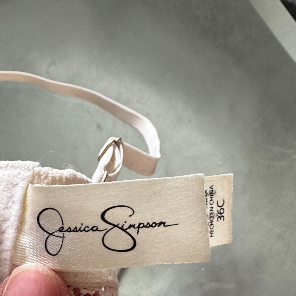 Jessica Simpson Cream and Blue Lace Bra 36C - Picture 7 of 10